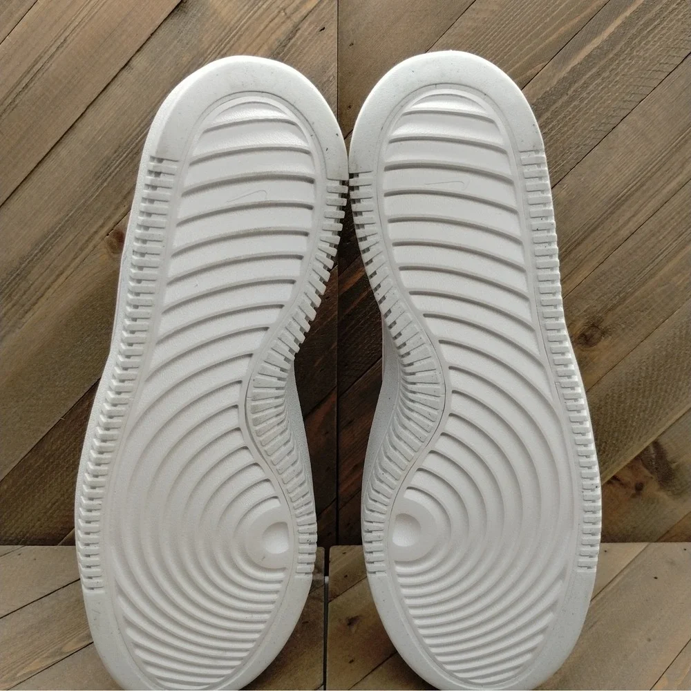 Nike Court Vision Alta Casual Platform Shoes‎ Womens Size 9 White Pink Sneakers